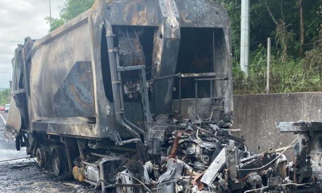 RECAP: M25 queues near Romford after 'bin lorry fire'