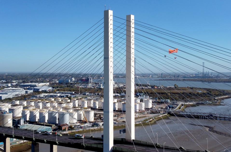 Dartford Crossing A282 closures and diversions this week