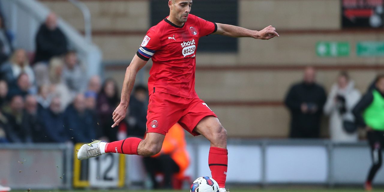 Leyton Orient’s Pratley signs new deal as lists revealed