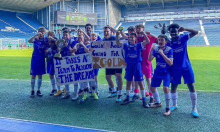 Redden Court schoolboys net national football title