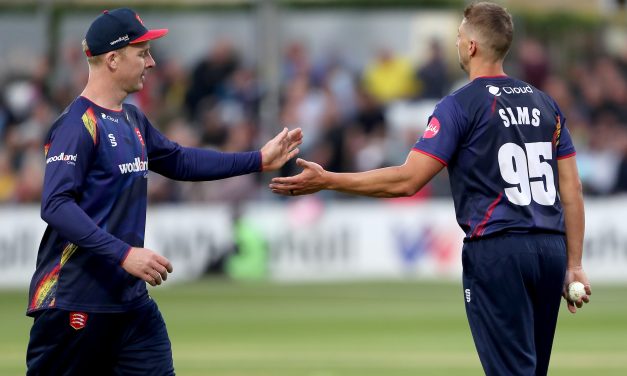 Vitality Blast: Essex suffer dramatic defeat at Somerset