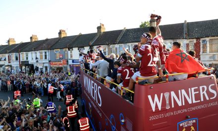LIVE: Thousands turn out for West Ham open top bus parade