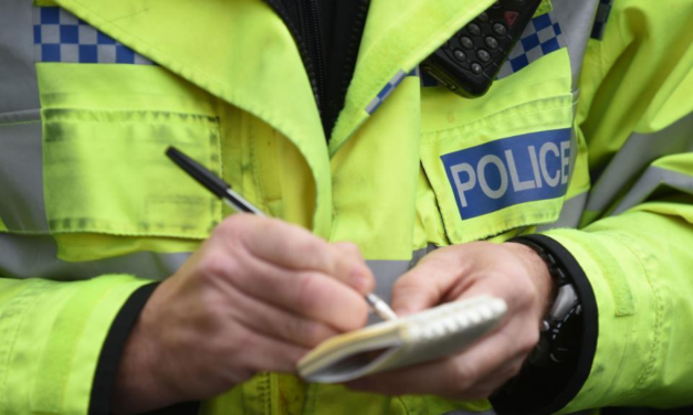 Teens arrested after ‘carrying weapons’ near Harold Hill park