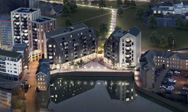 ‘Roding Riviera’ housing scheme opens up Barking waterfront
