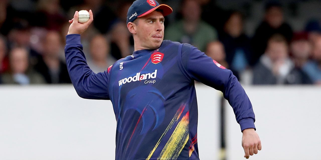 Dan Lawrence to leave Essex and join Surrey in 2024