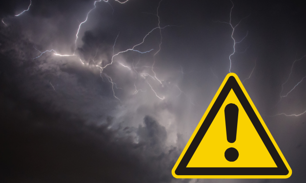 London issued with yellow thunderstorm and rain warning