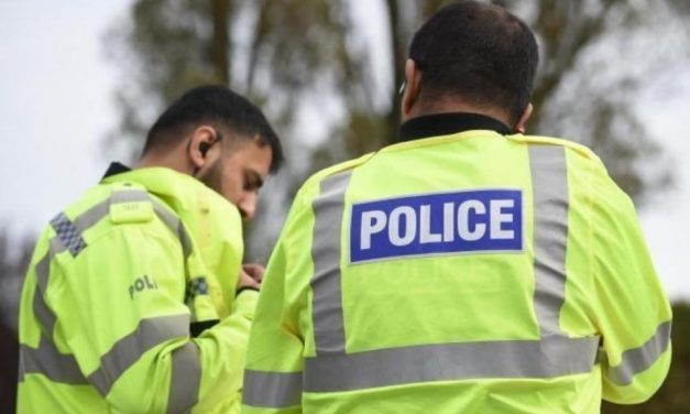Bid to trace men who ‘posed as water company workers’ in Hornchurch