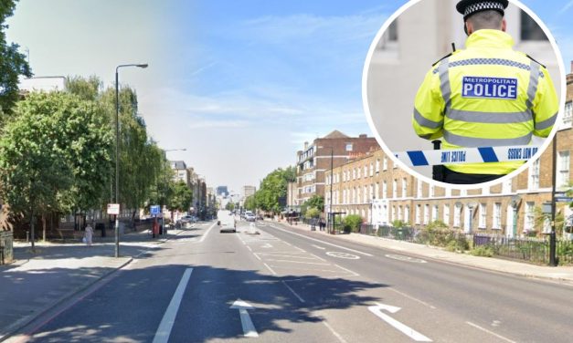 Whitechapel: Man rushed to hospital after stabbing