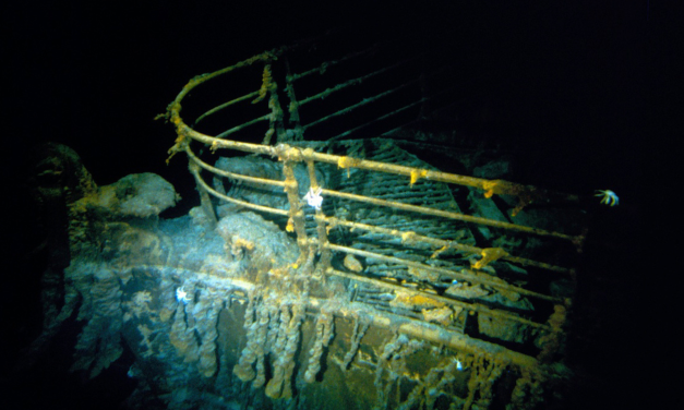 Rescuers face race against time to find Titanic tourist sub