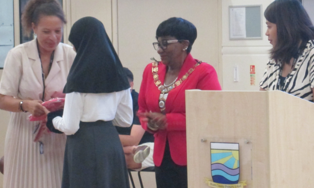 Dagenham pupils stage dance show for mayor’s visit to school