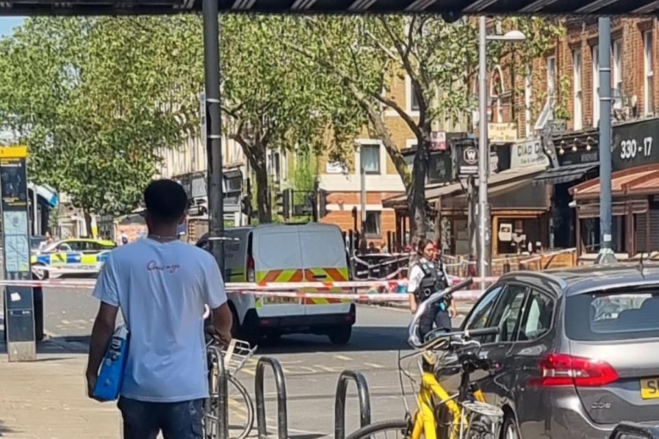 Violent weekend in London with six stabbings and two killed