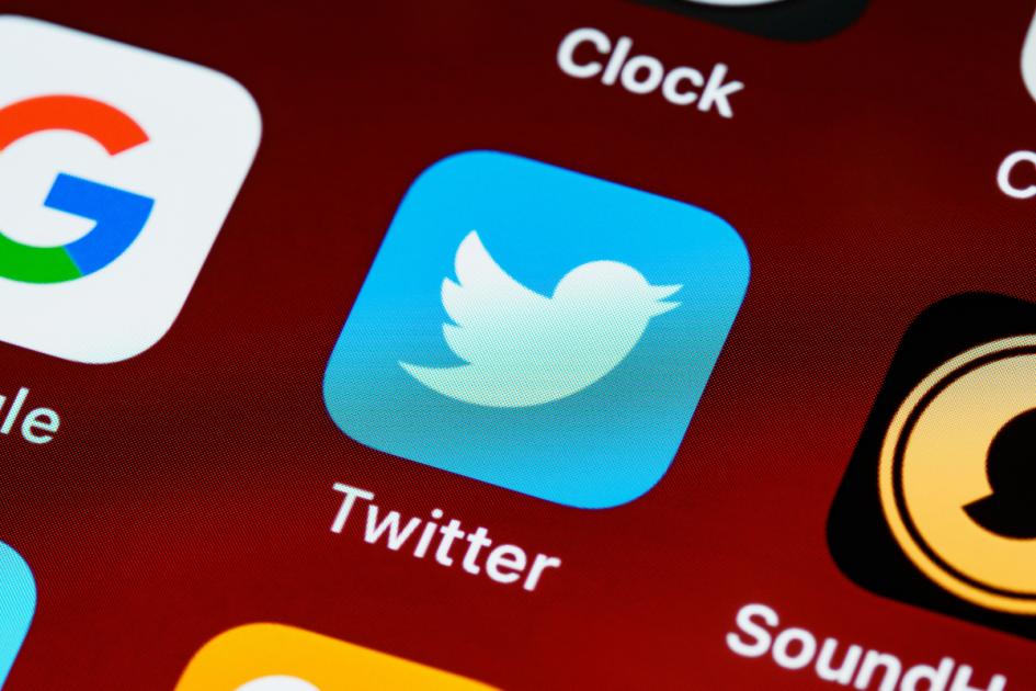Rate limit exceeded on Twitter: users reporting problems
