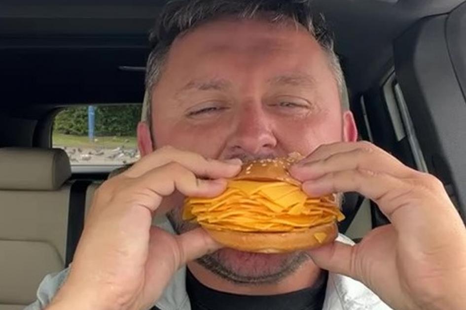 Dad eats UK’s first ‘real cheeseburger’ at Burger King