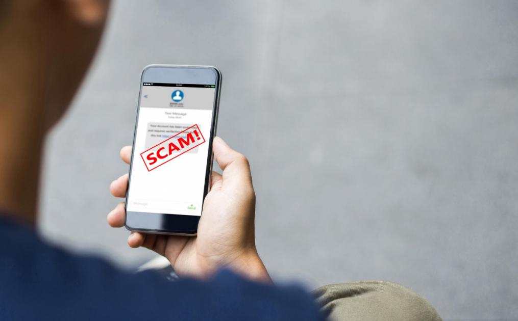 DWP £750 cost of living payment scam warning over text