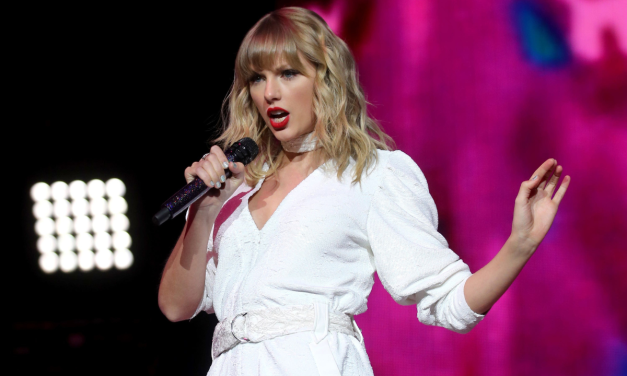 Taylor Swift fans still waiting for Ticketmaster codes