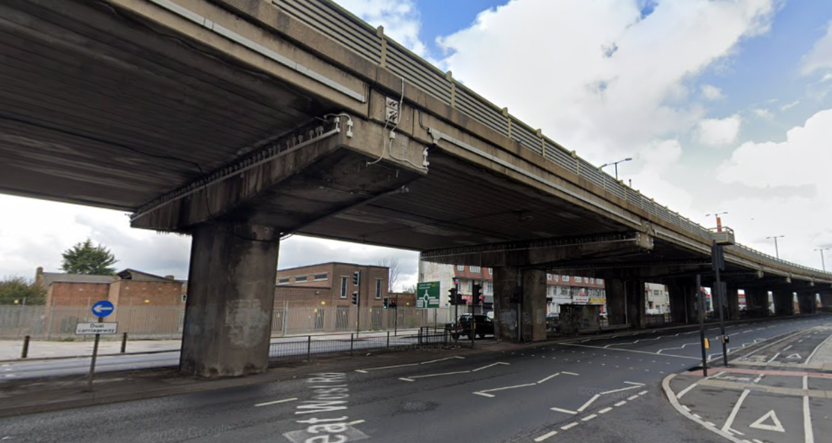 Brook Lane North A4 Brentford crash: Man dies