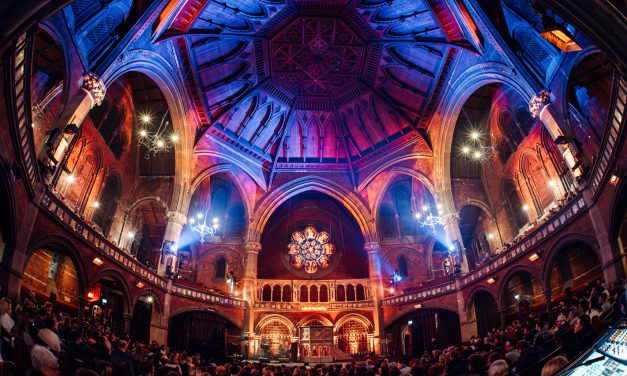 18 Best things to do in London in December with family and friends