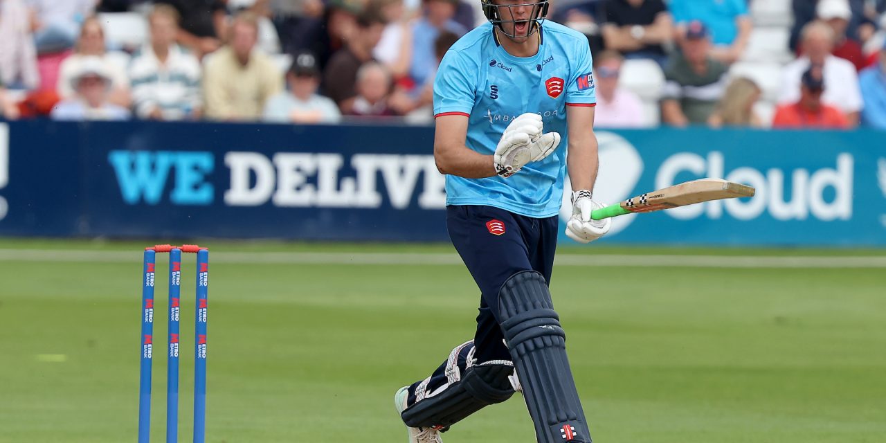 Metro Bank One-Day Cup: Essex beaten by Hampshire hosts