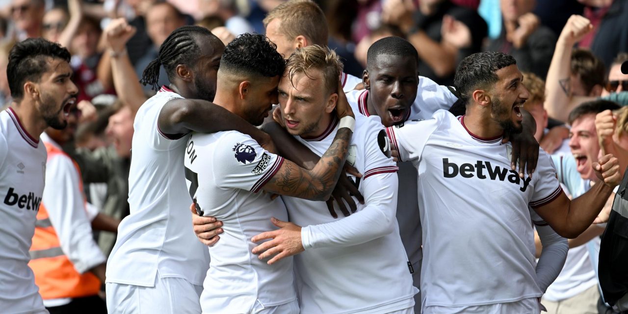 West Ham United have to settle for Premier League point