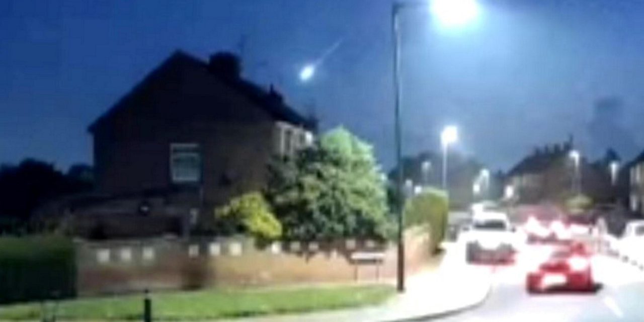 Watch: The moment meteor falls from the sky above Grimsby