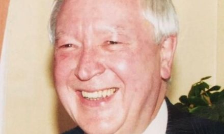 Tributes to former Newham Recorder editor Tom Duncan