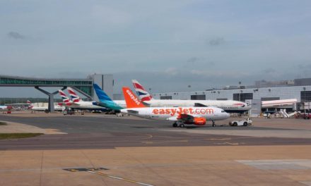 Gatwick Airport place limit on flights due to staff shortage
