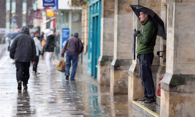 Hour-by-hour Met Office thunderstorms London forecast