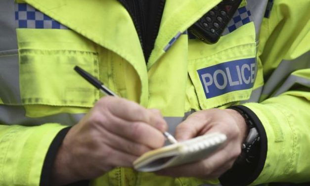 Met Police employee who discussed sexual abusing children avoids jail