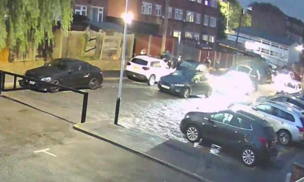 Two bailed after man injured in Oxford Road, Harold Hill