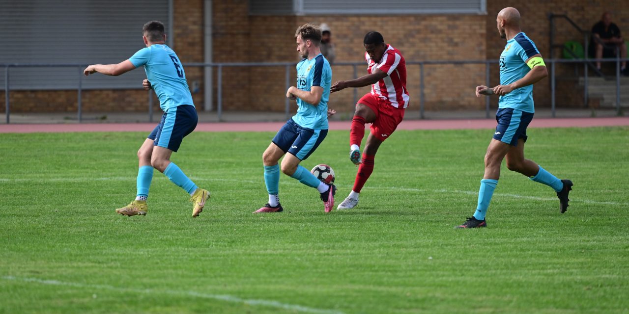 Essex Senior League: Mixed results for local rivals