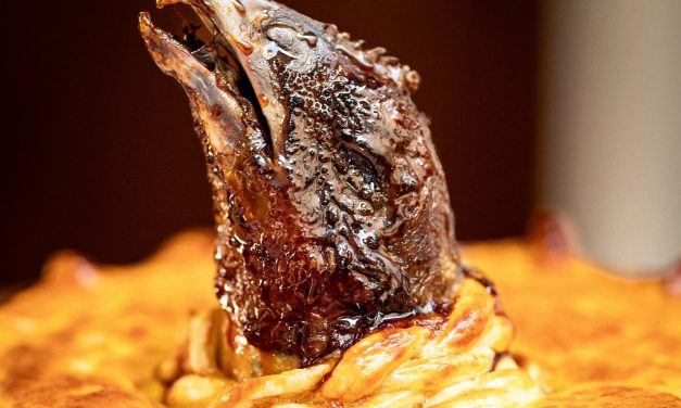 Fowl by Fallow: Pop up chicken restaurant divides diners