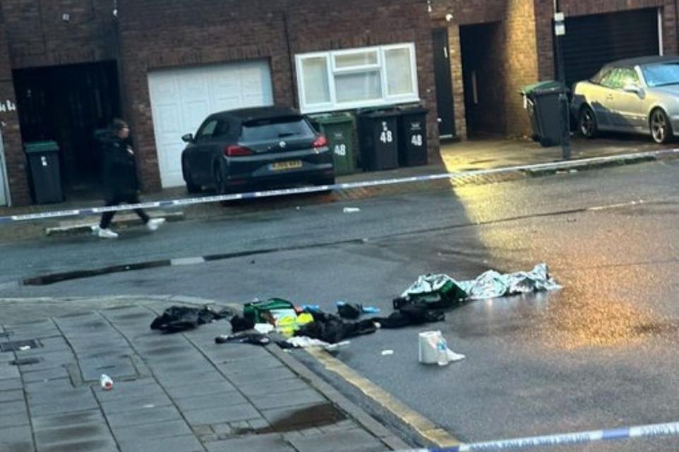 Horror weekend in London with three dead after stabbings and crashes