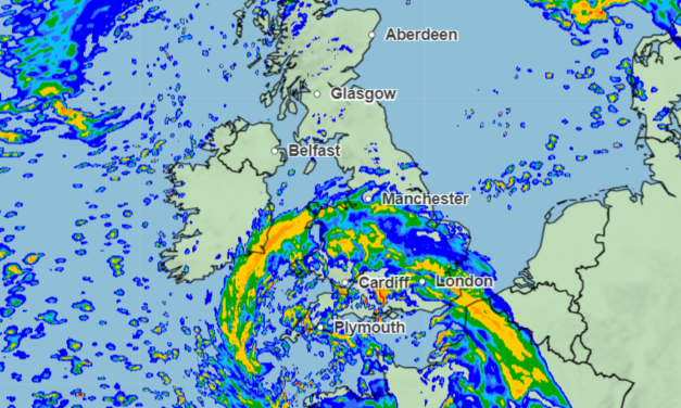 Storm Ciaran tracker: Met Office shows time storm will hit