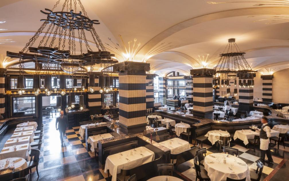 Restaurant Review: Wolseley City brings glamour to Bank