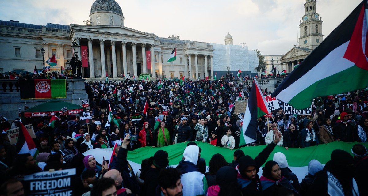 Met Police ask protesters to reconsider Armistice Day rally